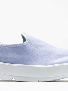 OOFOS OOmg eeZee Women's Jade
BRAND NEW IN BOX